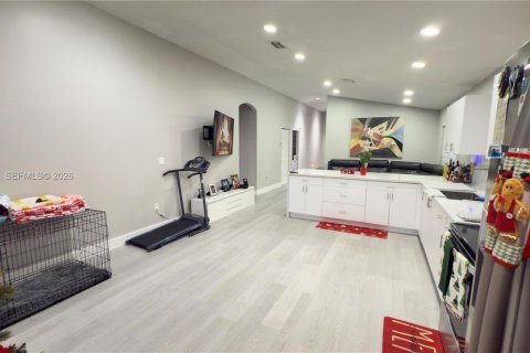 Casa en alquiler en Homestead, Florida, 3 dormitorios, 124.12 m2 № 2088599 - foto 3
