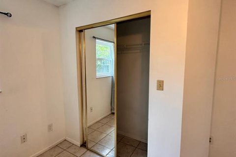 Casa en alquiler en Kissimmee, Florida, 3 dormitorios, 148.55 m2 № 1849692 - foto 11