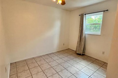 Casa en alquiler en Kissimmee, Florida, 3 dormitorios, 148.55 m2 № 1849692 - foto 14