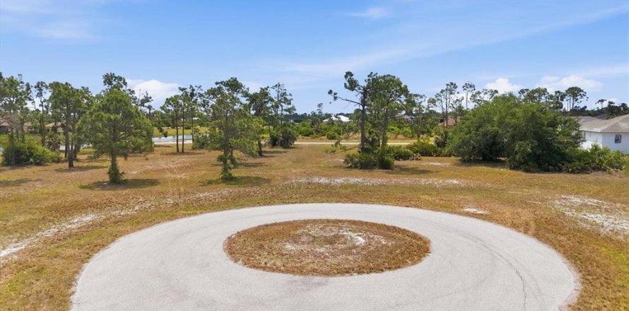 Terreno en Placida, Florida № 2099485