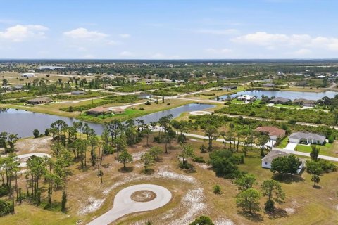 Terreno en venta en Placida, Florida № 2099485 - foto 14