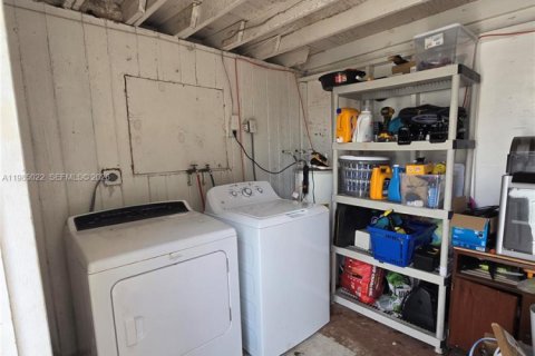 Снять в аренду виллу или дом в Форт-Лодердейл, Флорида 3 спальни, 82.13м2, № 2050841 - фото 19