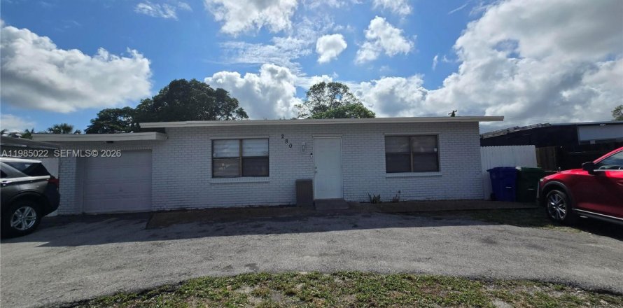 Дом в Форт-Лодердейл, Флорида 3 спальни, 82.13м2 № 2050841