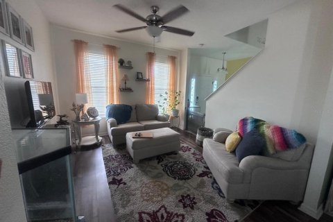 Casa en venta en Plant City, Florida, 4 dormitorios, 263.01 m2 № 1815138 - foto 2