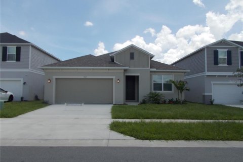 Casa en alquiler en Davenport, Florida, 4 dormitorios, 218.32 m2 № 1879223 - foto 1