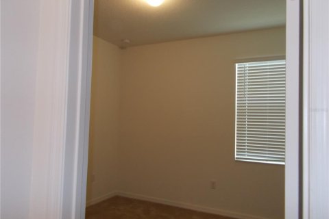 House in Davenport, Florida 4 bedrooms, 218.32 sq.m. № 1879223 - photo 10