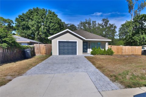 Casa en Bradenton, Florida 3 dormitorios, 125.42 m2 № 2355947