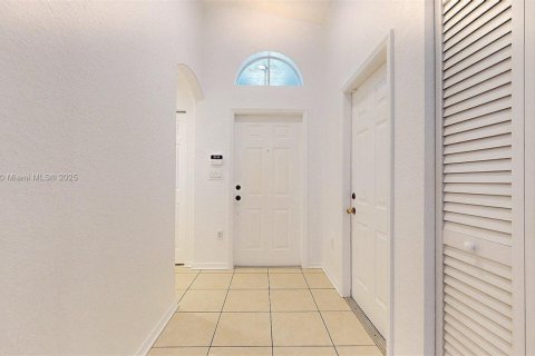 Casa en venta en Homestead, Florida, 3 dormitorios, 138.8 m2 № 1883822 - foto 2