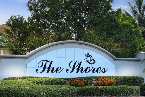 Casa en venta en Homestead, Florida, 3 dormitorios, 138.8 m2 № 1883822 - foto 23