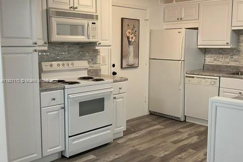 Condominio en venta en Lauderhill, Florida, 1 dormitorio, 86.21 m2 № 1975586 - foto 3