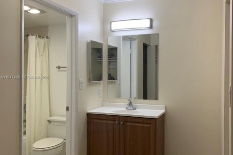 Снять в аренду кондоминиум в Авентура, Флорида 2 спальни, 96.43м2, № 2003539 - фото 14