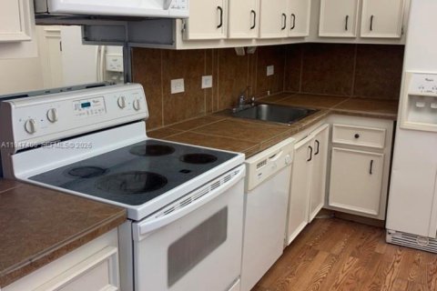 Снять в аренду кондоминиум в Авентура, Флорида 2 спальни, 96.43м2, № 2003539 - фото 18