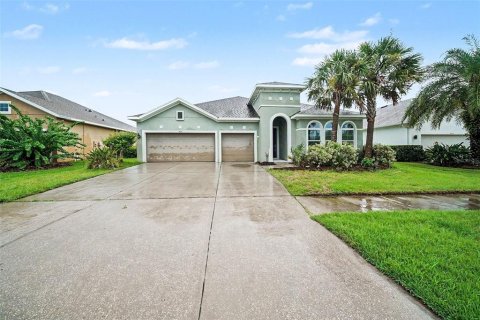 Villa ou maison à vendre à Wesley Chapel, Floride: 4 chambres, 236.34 m2 № 2266933 - photo 3