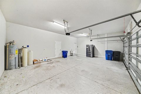 Villa ou maison à vendre à Wesley Chapel, Floride: 4 chambres, 236.34 m2 № 2266933 - photo 30