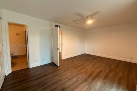 Condominio en alquiler en Davie, Florida, 3 dormitorios, 155.15 m2 № 1954920 - foto 25