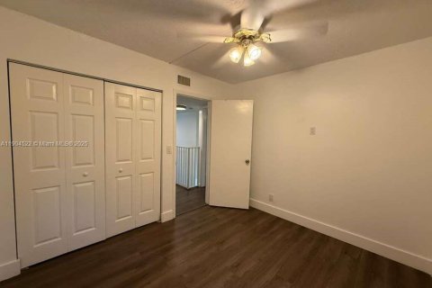 Condominio en alquiler en Davie, Florida, 3 dormitorios, 155.15 m2 № 1954920 - foto 23