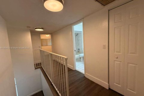 Condominio en alquiler en Davie, Florida, 3 dormitorios, 155.15 m2 № 1954920 - foto 19