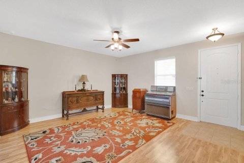 Casa en venta en Apopka, Florida, 3 dormitorios, 209.59 m2 № 1919511 - foto 5