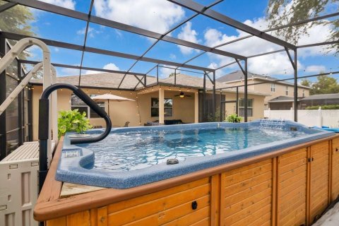 Casa en venta en Apopka, Florida, 3 dormitorios, 209.59 m2 № 1919511 - foto 25
