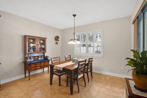 Casa en venta en Apopka, Florida, 3 dormitorios, 209.59 m2 № 1919511 - foto 10