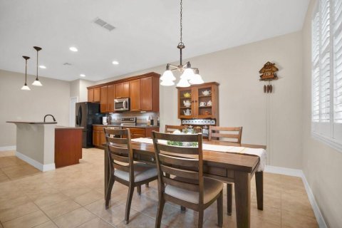 Casa en venta en Apopka, Florida, 3 dormitorios, 209.59 m2 № 1919511 - foto 11
