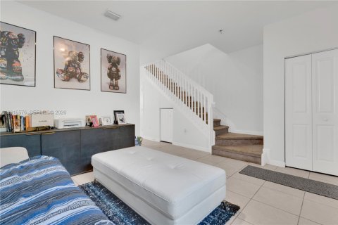Купить таунхаус в Хомстед, Флорида 3 спальни, 129.41м2, № 2155133 - фото 4