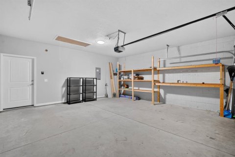 Купить виллу или дом в Эджуотер, Флорида 8 комнат, 160.16м2, № 2310473 - фото 28