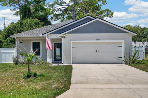 Villa ou maison à Edgewater, Floride 3 chambres, 160.16 m2 № 2310473