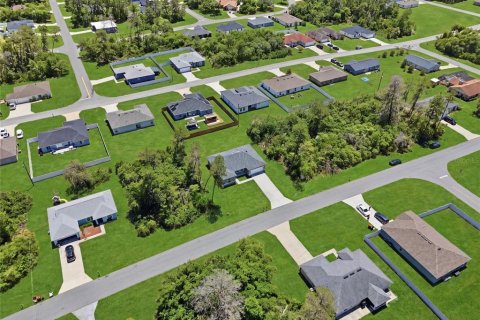Villa ou maison à vendre à Ocala, Floride: 4 chambres, 146.79 m2 № 2110367 - photo 8