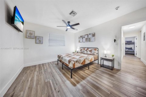 Casa en venta en Miramar, Florida, 3 dormitorios, 141.58 m2 № 2030229 - foto 11