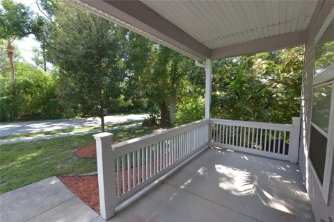 House in Dunedin, Florida 3 bedrooms, 141.21 sq.m. № 1902726 - photo 7