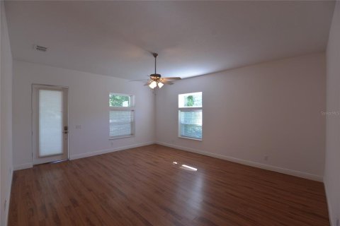 House in Dunedin, Florida 3 bedrooms, 141.21 sq.m. № 1902726 - photo 4
