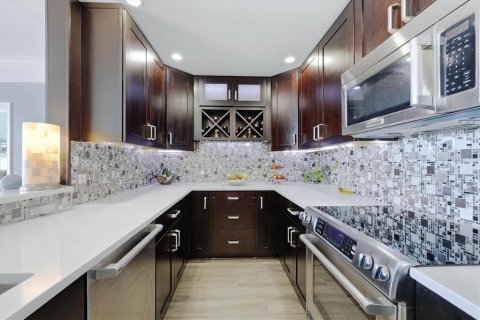 Copropriété à vendre à Sarasota, Floride: 2 chambres, 130.06 m2 № 2395638 - photo 11
