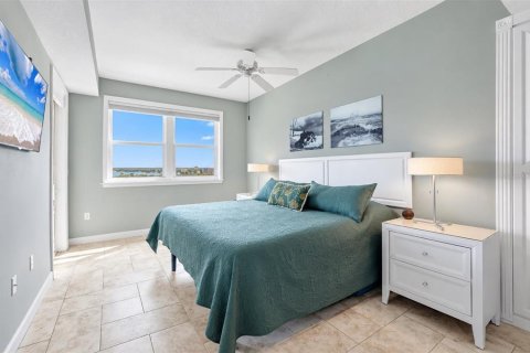 Copropriété à vendre à Sarasota, Floride: 2 chambres, 130.06 m2 № 2395638 - photo 15