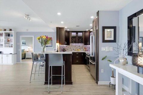 Copropriété à vendre à Sarasota, Floride: 2 chambres, 130.06 m2 № 2395638 - photo 10