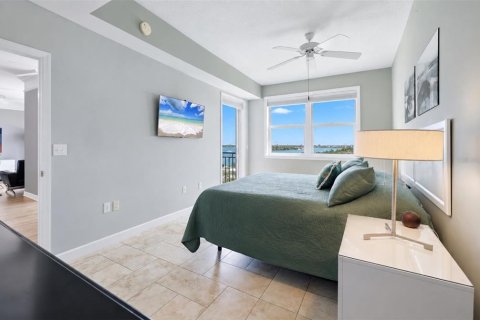 Copropriété à vendre à Sarasota, Floride: 2 chambres, 130.06 m2 № 2395638 - photo 16
