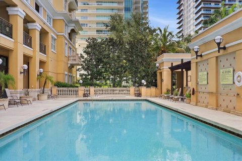 Copropriété à vendre à Sarasota, Floride: 2 chambres, 130.06 m2 № 2395638 - photo 29