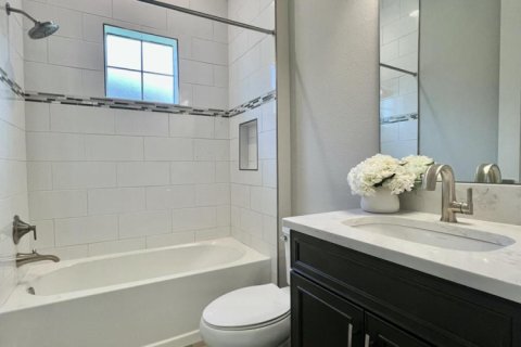 Villa ou maison à louer à Riverview, Floride: 5 chambres, 427.54 m2 № 2366259 - photo 8