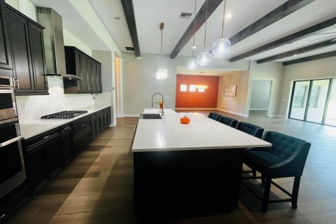 Villa ou maison à louer à Riverview, Floride: 5 chambres, 427.54 m2 № 2366259 - photo 16