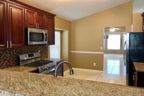 House in Oviedo, Florida 4 bedrooms, 190.64 sq.m. № 1851663 - photo 14