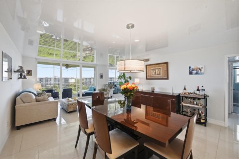 Copropriété à vendre à Pompano Beach, Floride: 3 chambres, 129.13 m2 № 2147367 - photo 24