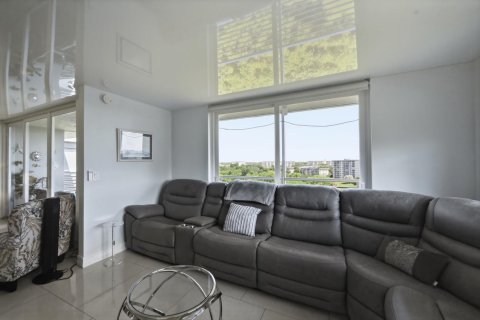 Copropriété à vendre à Pompano Beach, Floride: 3 chambres, 129.13 m2 № 2147367 - photo 30