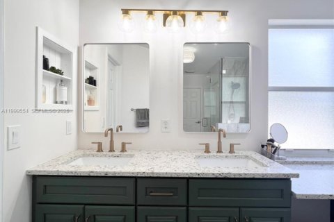 Villa ou maison à vendre à Boynton Beach, Floride: 4 chambres, 191.19 m2 № 2064640 - photo 11