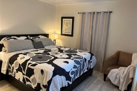 Casa en alquiler en Tampa, Florida, 3 dormitorios, 104.24 m2 № 1690708 - foto 2