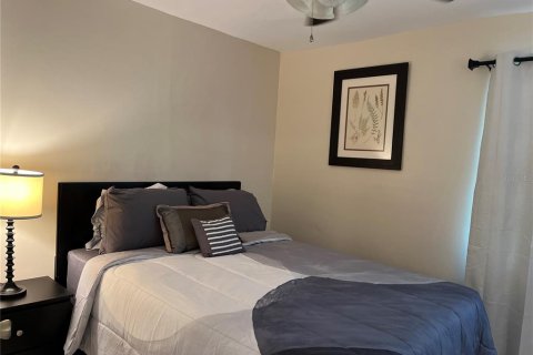 Casa en alquiler en Tampa, Florida, 3 dormitorios, 104.24 m2 № 1690708 - foto 16