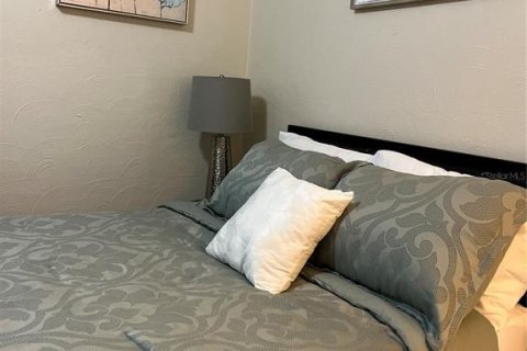 Casa en alquiler en Tampa, Florida, 3 dormitorios, 104.24 m2 № 1690708 - foto 12