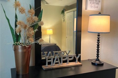 Casa en alquiler en Tampa, Florida, 3 dormitorios, 104.24 m2 № 1690708 - foto 22