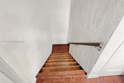 Купить коммерческую недвижимость в Корал-Гейблс, Флорида 334.45м2, № 2063433 - фото 7