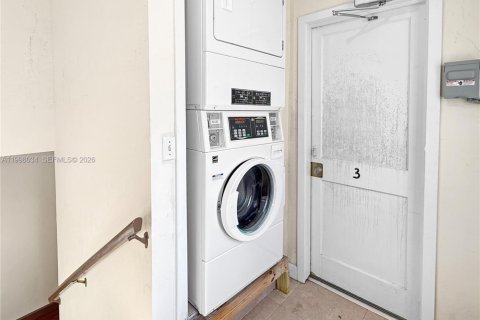 Купить коммерческую недвижимость в Корал-Гейблс, Флорида 334.45м2, № 2063433 - фото 26