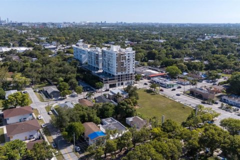 Commercial property in Miami, Florida № 1962570 - photo 29